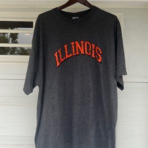ILLINOIS College Gray and Orange Graphic Short Sleeve T-Shirt Adult Size XXL